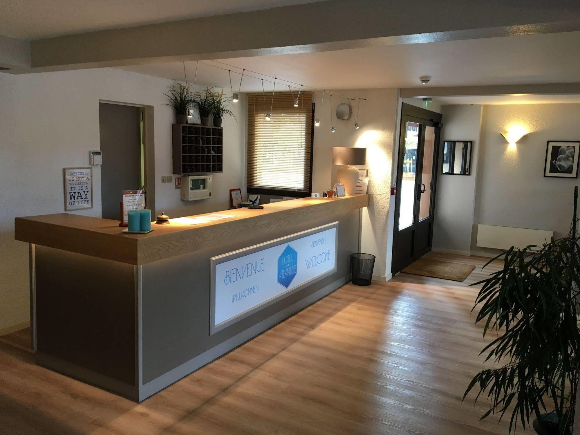Hotel Atlantide Бискарос Екстериор снимка